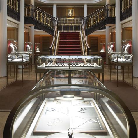 buy cartier in paris|cartier shop near me.